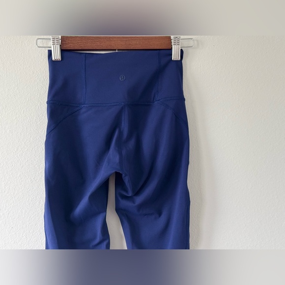 Lululemon women’s High Times Pant *Metta
Hero Blue size 4 - Picture 11 of 13